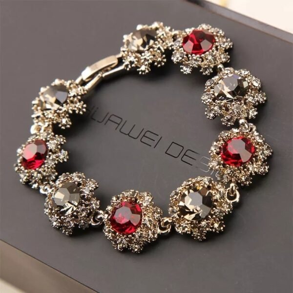 Super Flash Rhinestone Vintage Bracelet Women's Korean