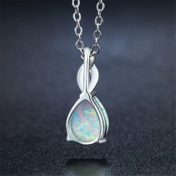 European And American Water Drop Opal Pendant Necklace