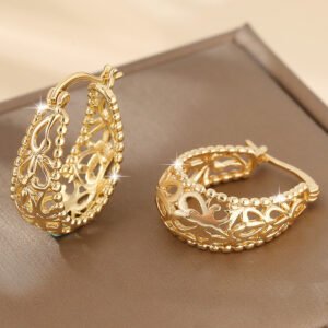 Elegant And Retro Geometric Hollowed-out Pattern Large Ear Rings In European And American Style