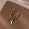 976d3326-8dcf-4df9-aa11-2658732300c4.jpg Fashion Minimalist Cross Line Tassel Earrings For Women