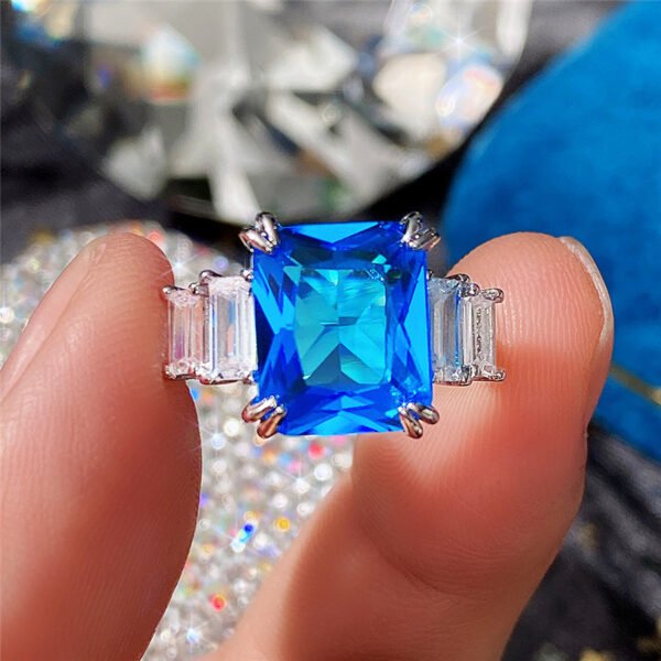 O1CN01JpyZ0X1myaAgTrkiz_!!2207710525023-0-cib Women's Square Aquamarine Zircon Ring - Light Luxury, High-End & Best-Selling Ring_Auragemd