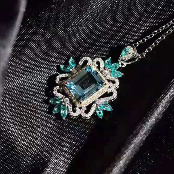 Luxury Aquamarine Simulated Zircon Pendant - High-End, Luxury & Light Luxury Trendy Necklace_Auragemd