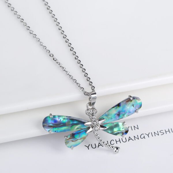 European And American New Inlaid Abalone Shell Pendant