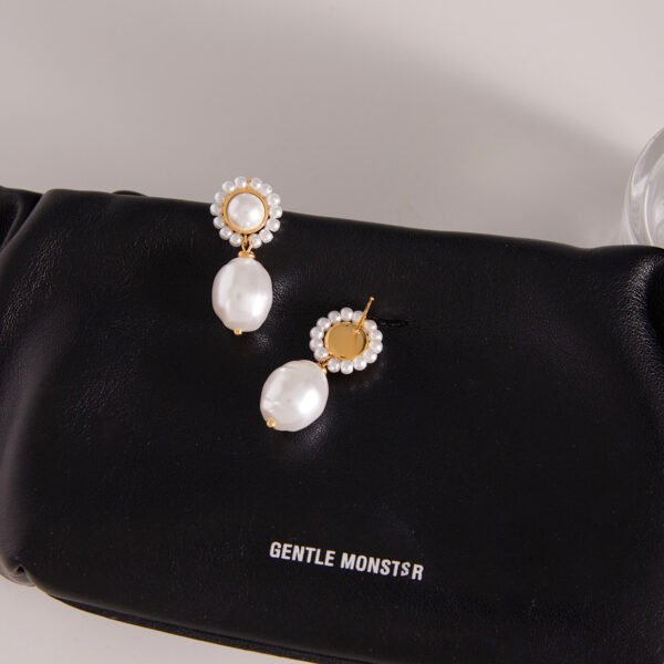 Women's Stainless Steel Pearl Ear Studs Light Earrings