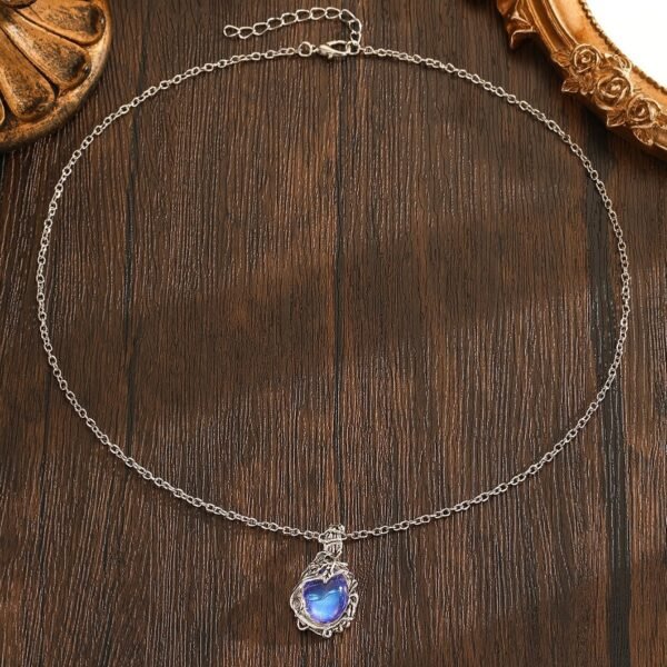 Elegant And Dreamy Moonstone Necklace